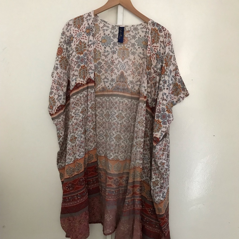 Blue Rain Francesca’s boho Floral Moroccan Neutral print kimono